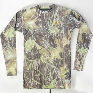 Under Armour Men's Athletic Shirt Medium Long Sleeves Green Camo Heavyweight Tee